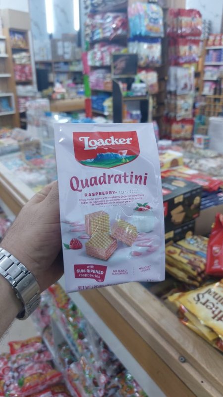 لواكر بنكهة الفراولة